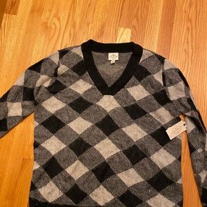 BNWT Liz Claiborne sweater XL